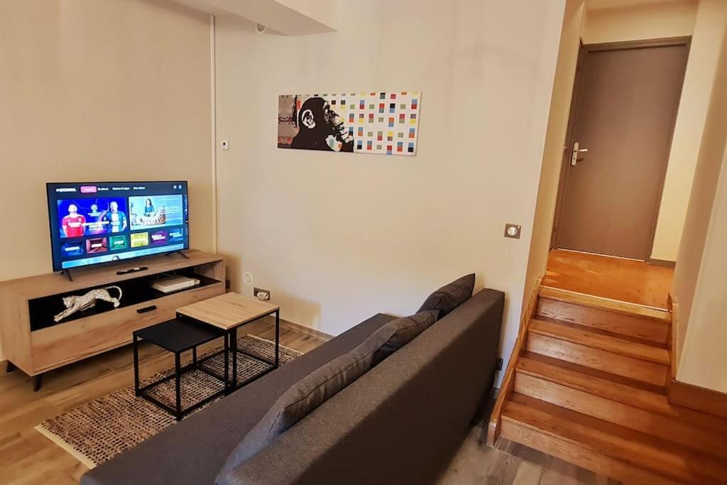 본느 Le 56 Faubourg - Proche Centre - Parking Gratuit 아파트 외부 사진